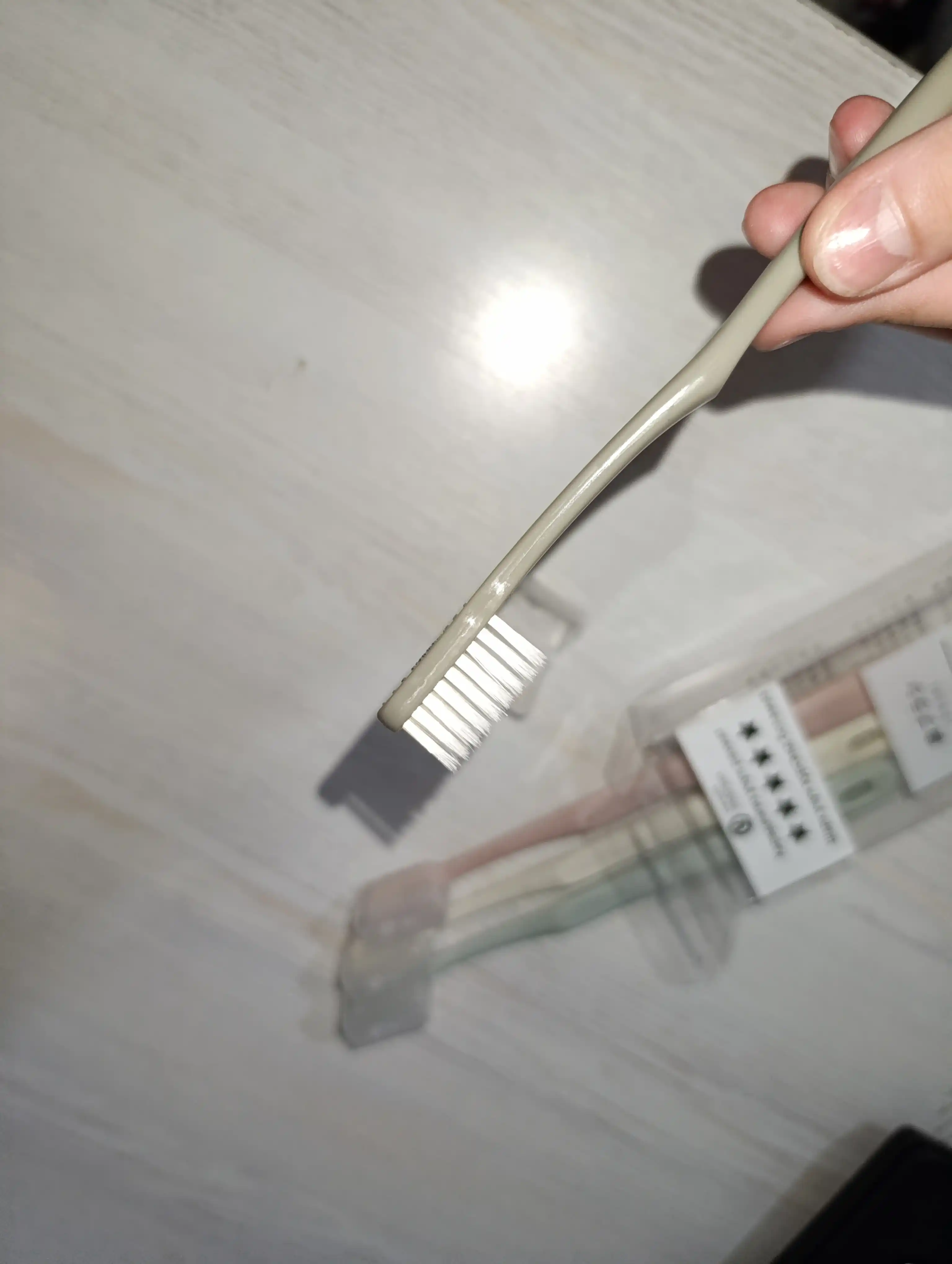 Зубные щётки с мягкими щетинами, набор 4 шт