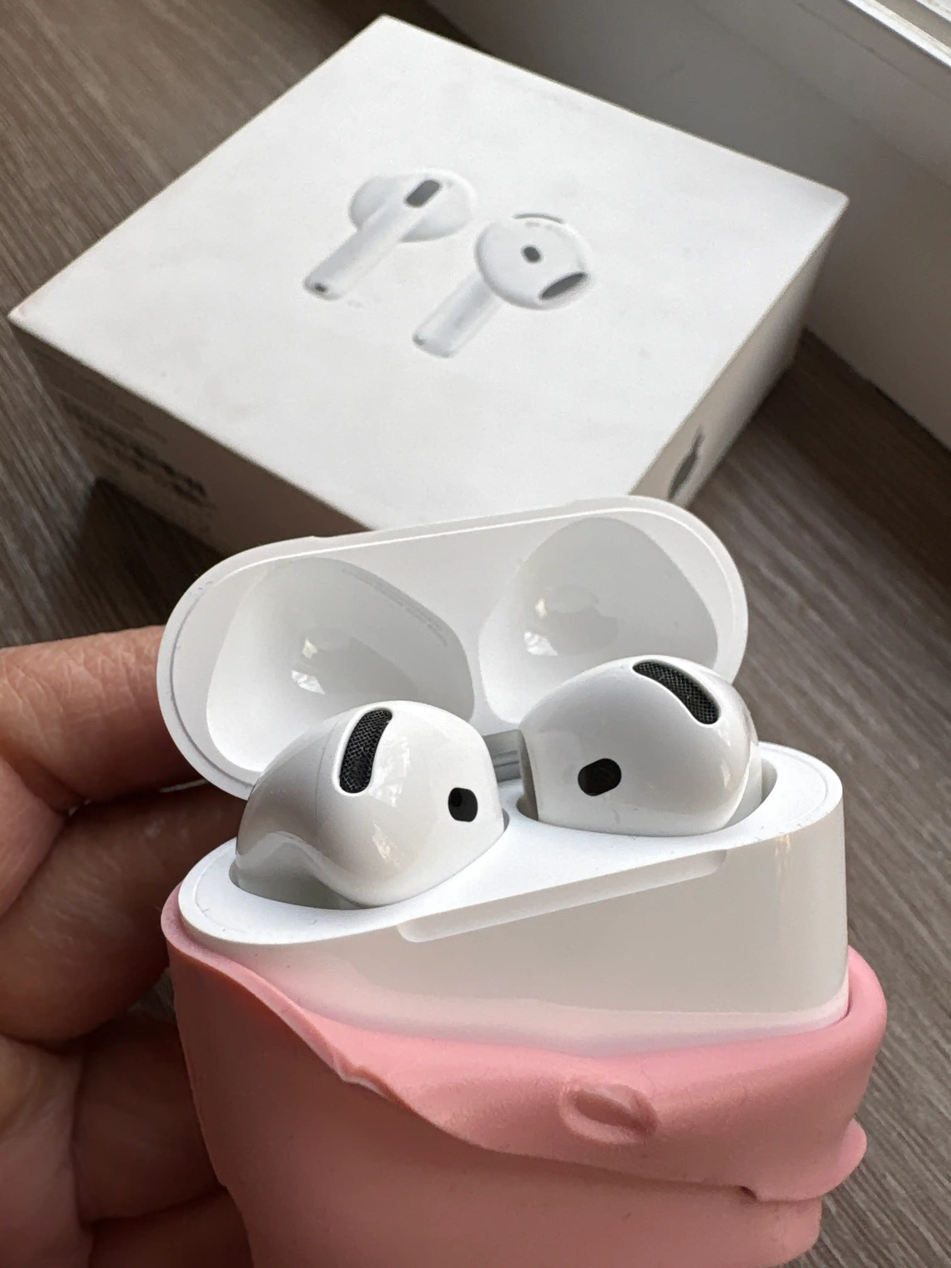 Simsiz quloqchinlar Apple AirPods 4 (2024) original
