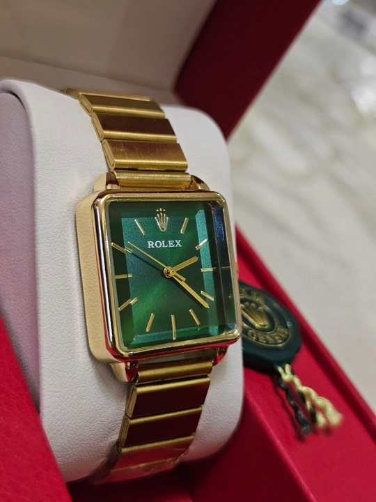 Женские наручные часы - 