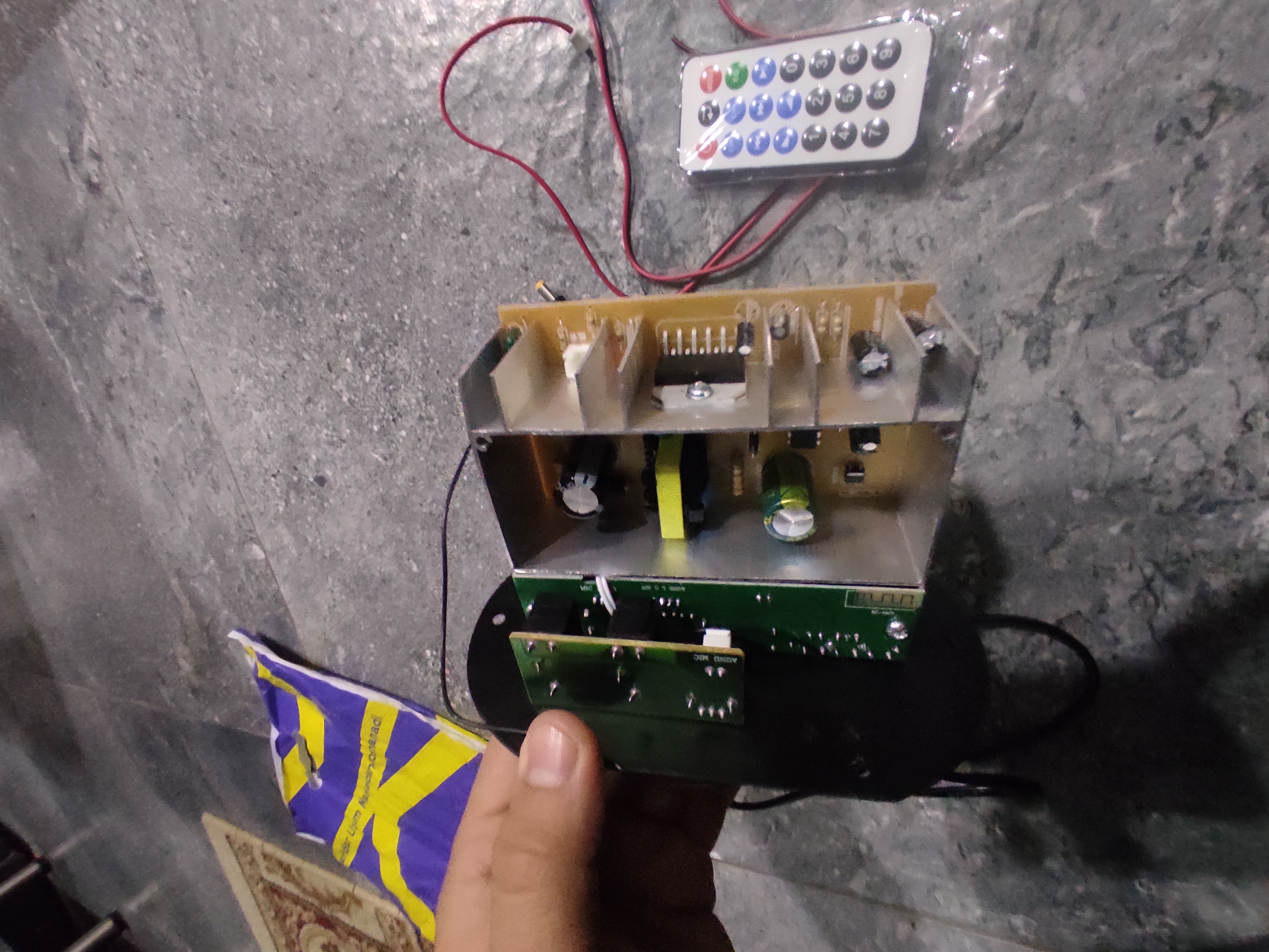 HCYX моно усилитель сабвуфера 30W RMS, 60W max, DC 8–28V, Bluetooth USB TF FM AUX