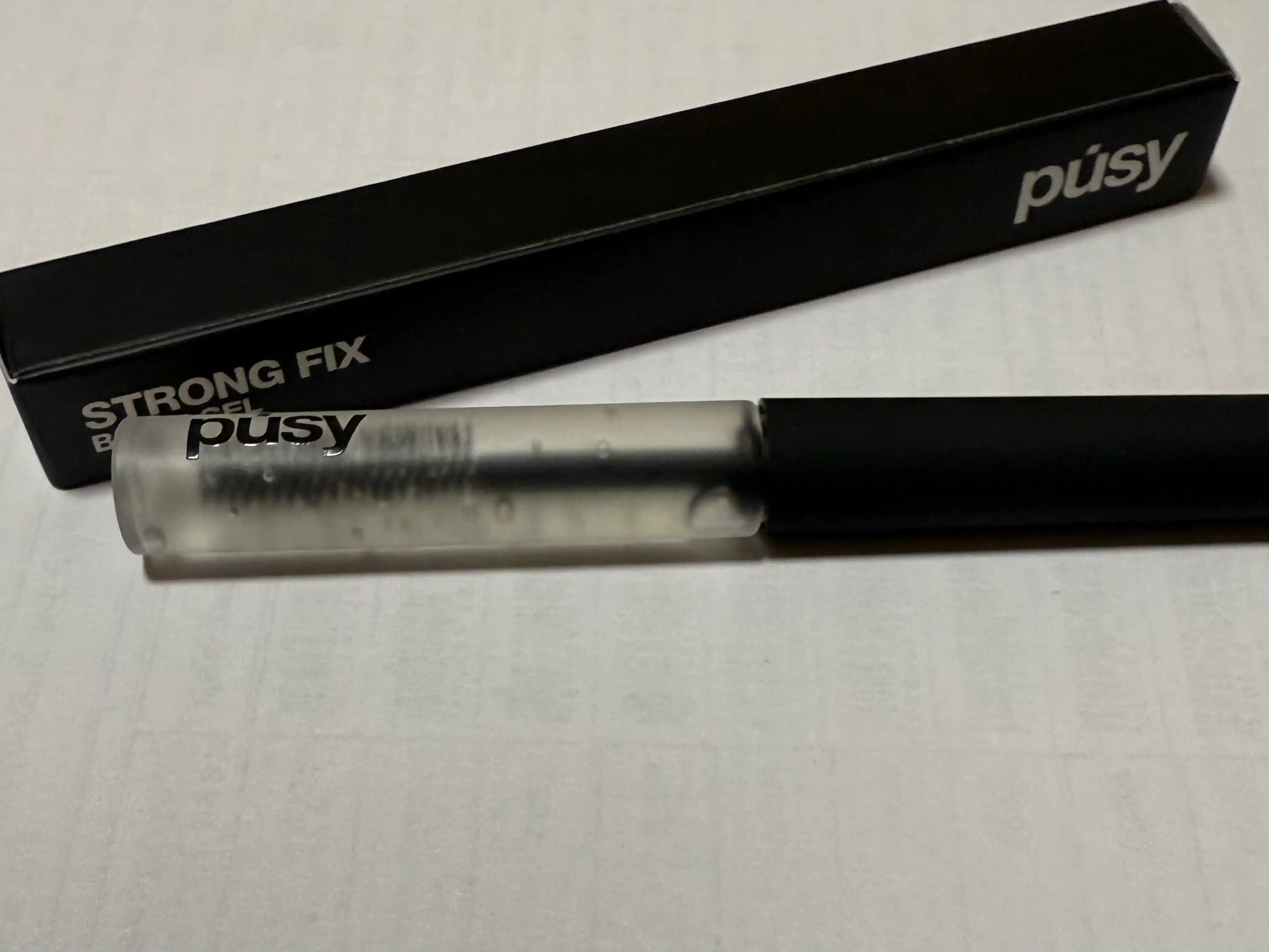 Гель-фиксатор для бровей PUSY STRONG FIX BROW GEL, 4,5 мл