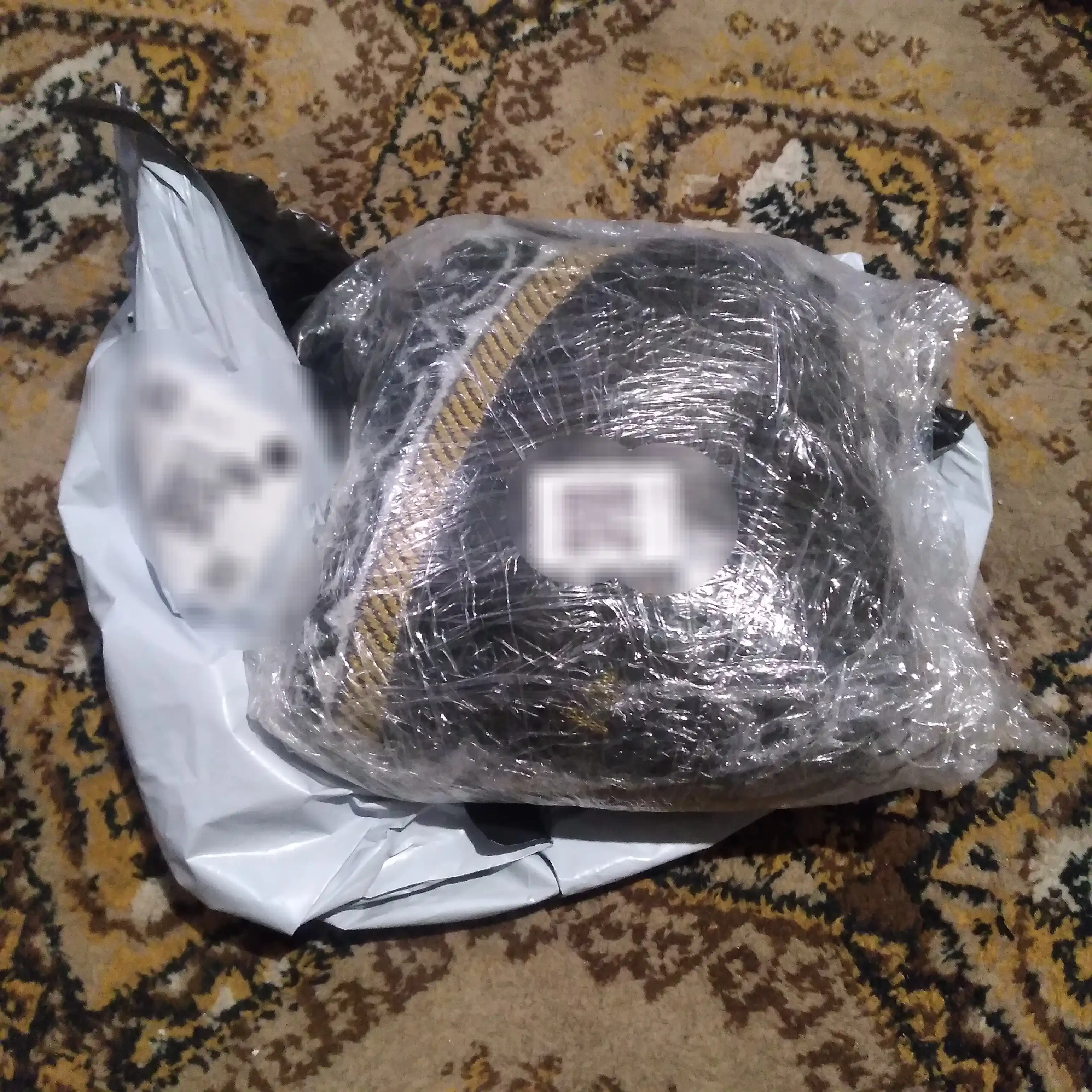 Joynamoz Turkiya, yumshoq va sifatli materialdan, 110*70 sm, namozni bajarishda ko'makchi