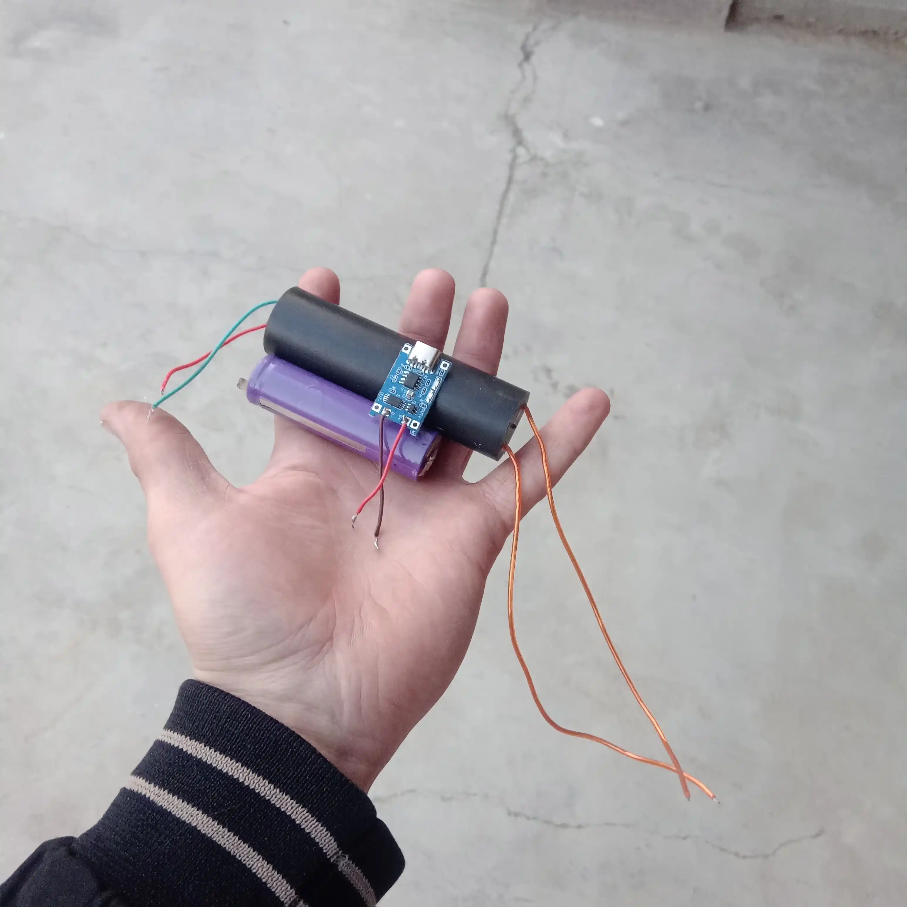 Yuqori kuchlanishli generator, 400 kV, 1000 kV