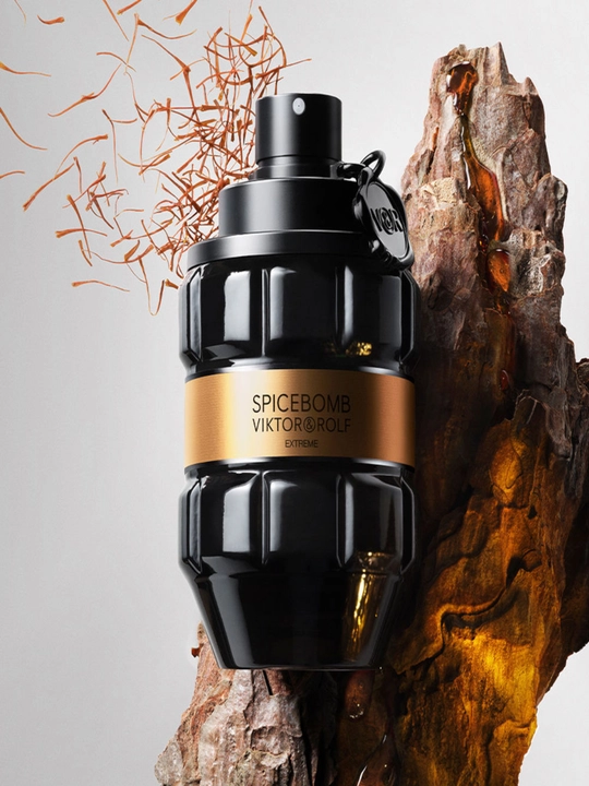 Parfyumlangan suv Viktor & Rolf Spicebomb
