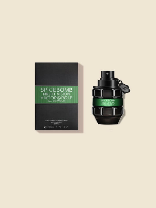 Parfyumlangan suv Viktor & Rolf Spicebomb