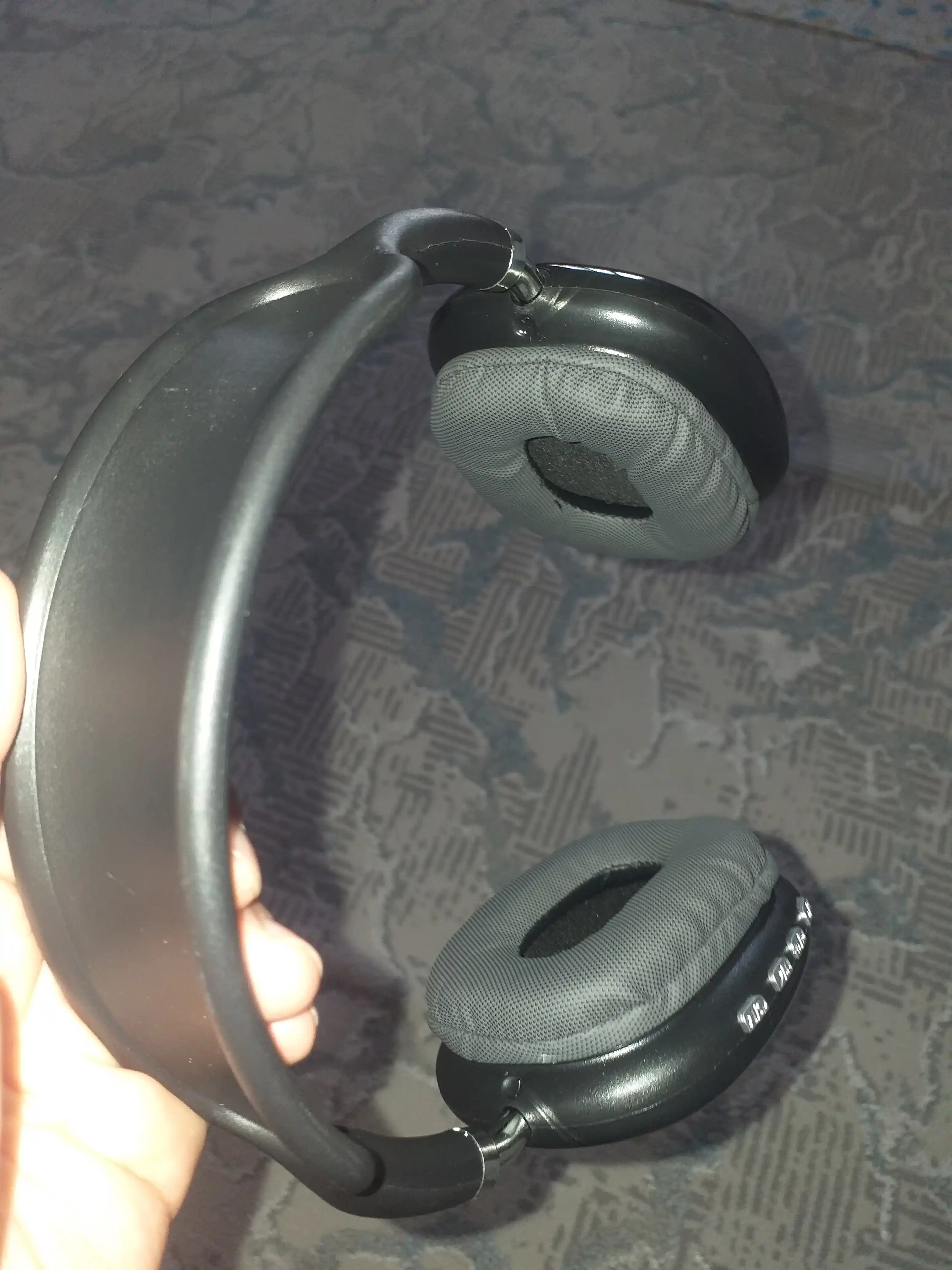 Simsiz Bluetooth quloqchinlar P9, mikrofonli, to'liq o'lchamli