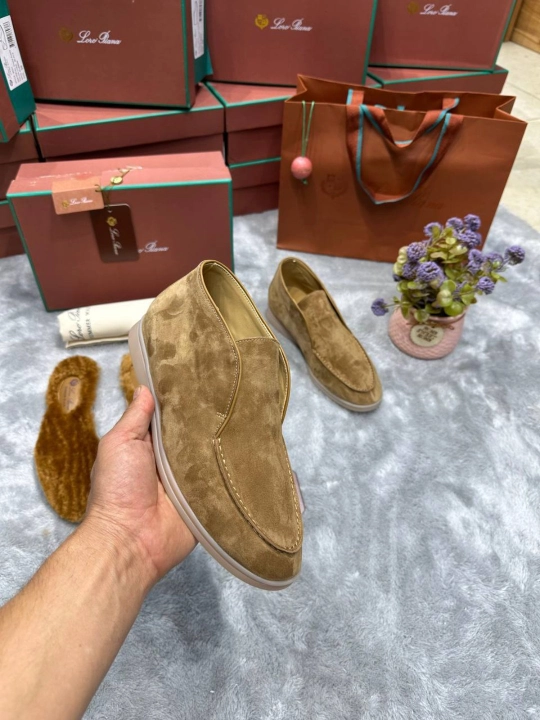 Мужские замшевые туфли Loro Piana — синие, с натуральной меховой стелькой - 
