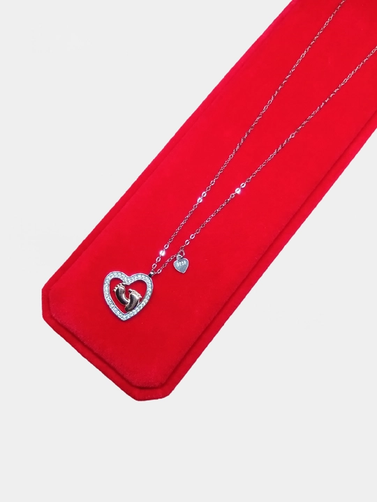 SILVERME ayollar uchun yurak shaklidagi bronza oyoq izli 925-proba kumush zanjir