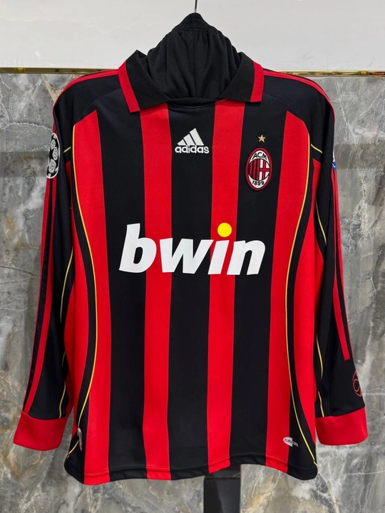 Ретро футбольная форма "Milan 2006/07" - 