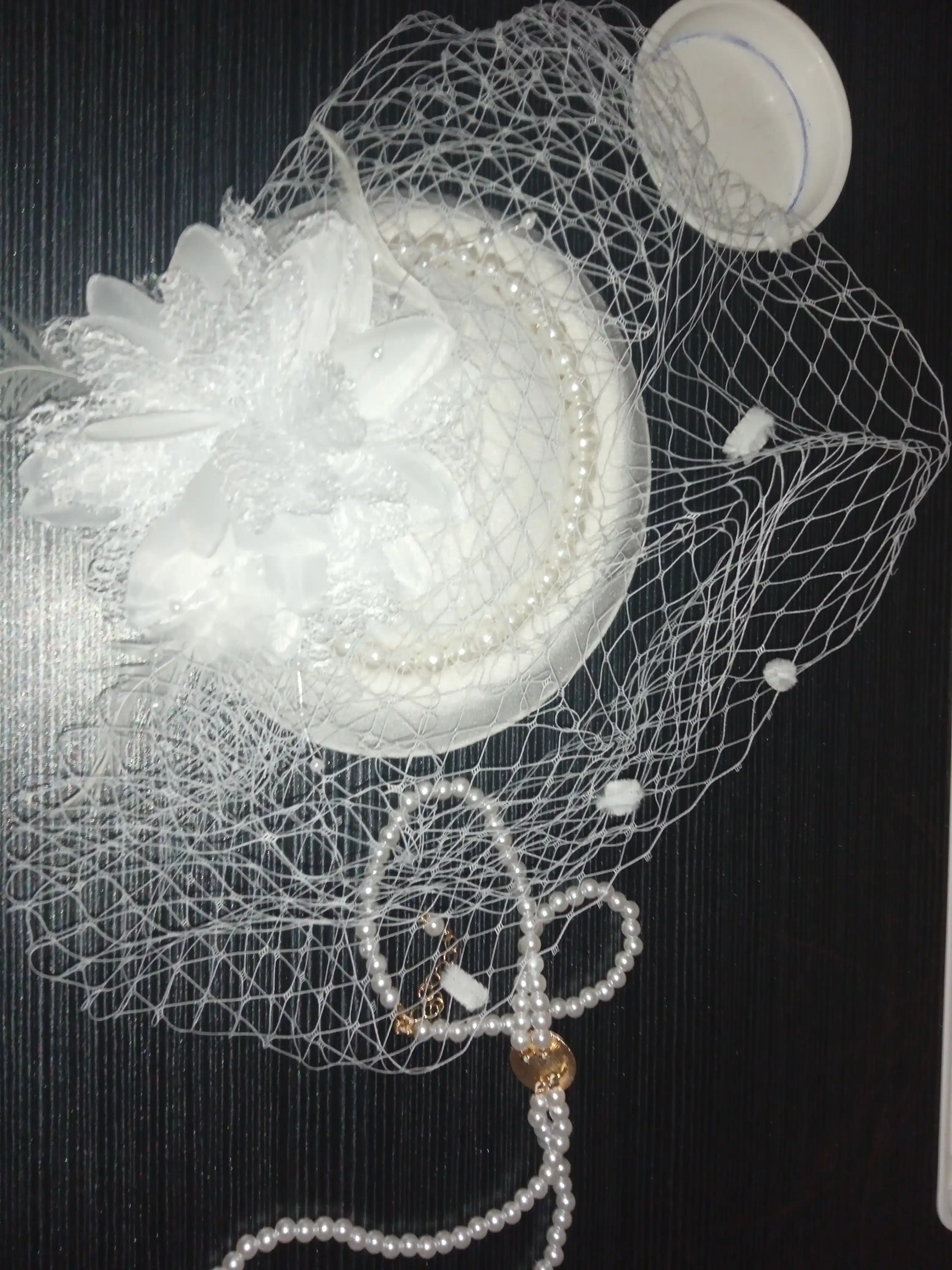 Gulli to'rli mini shlyapa