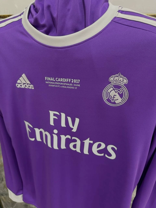 Retro Real Madrid – 2017, гостевая форма Away kit