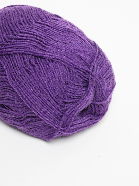 Toquv ipi, nako outlet - 100% akril, 250 m 50 g (+- 5 g, 10%+-), qadoqda 1 dona