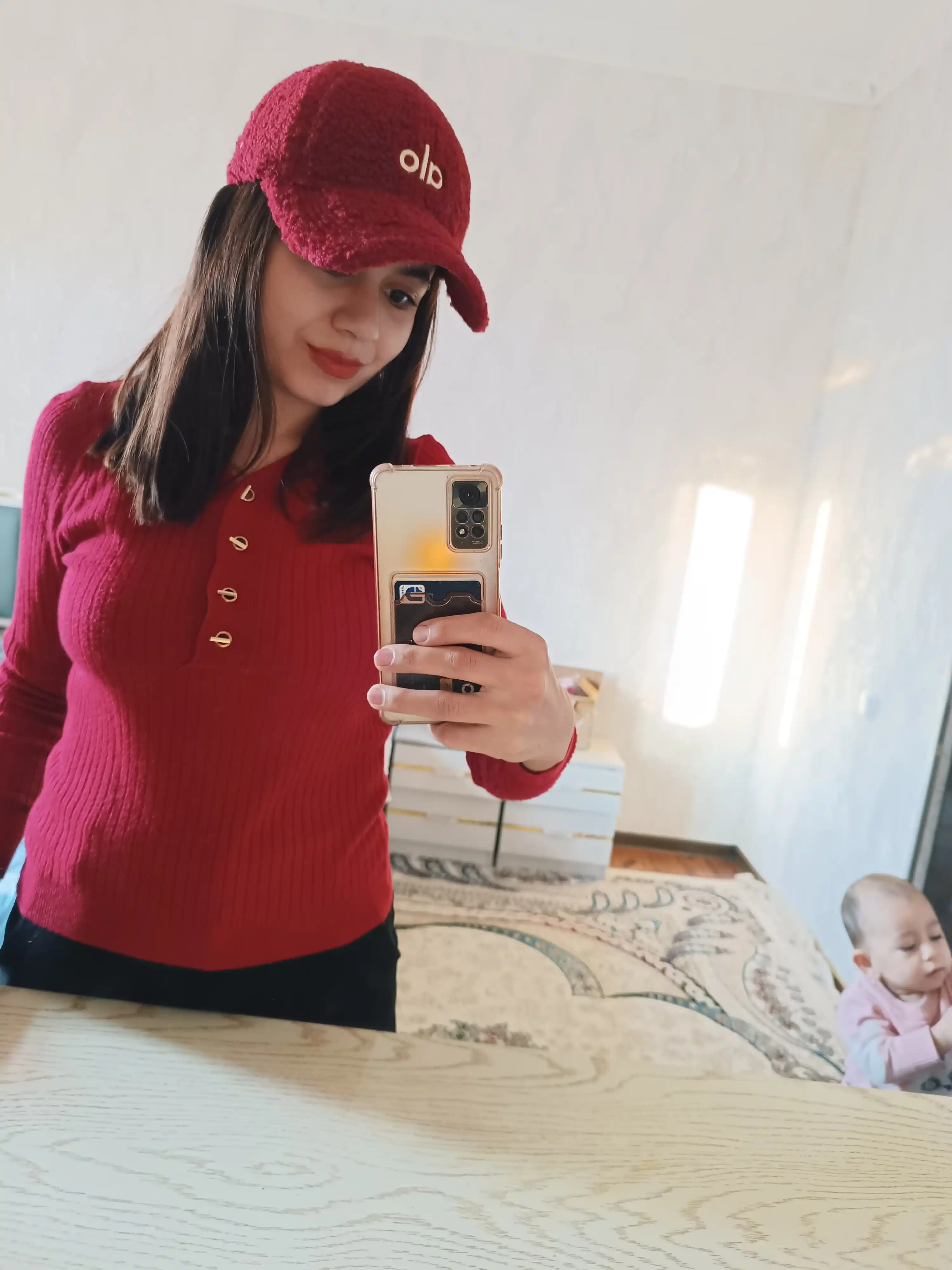 Ayollar va qizlar uchun bahorgi shapkalar, kepka ,beysbolka, teddy, alo, junli
