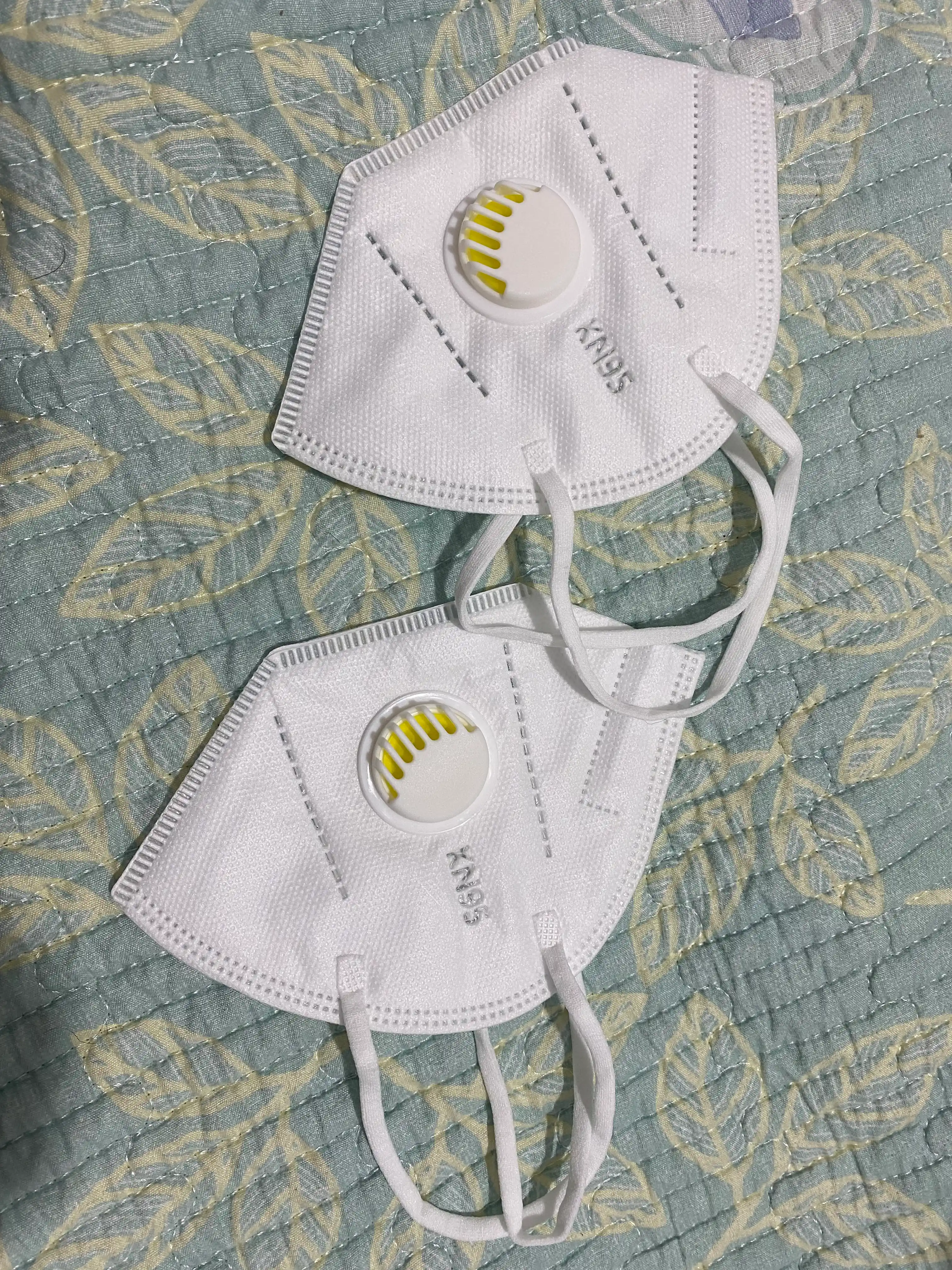 Tibbiy niqob , respirator niqobi KN95 klapinli , unisex