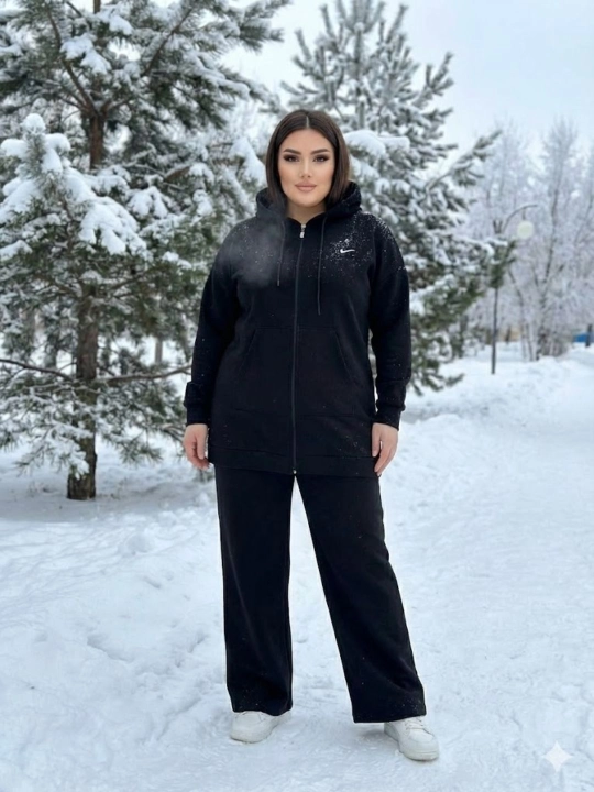 Ayollar uchun nachyosli sport kostyum, M/L/XL o‘lchamlarga mos tushadi