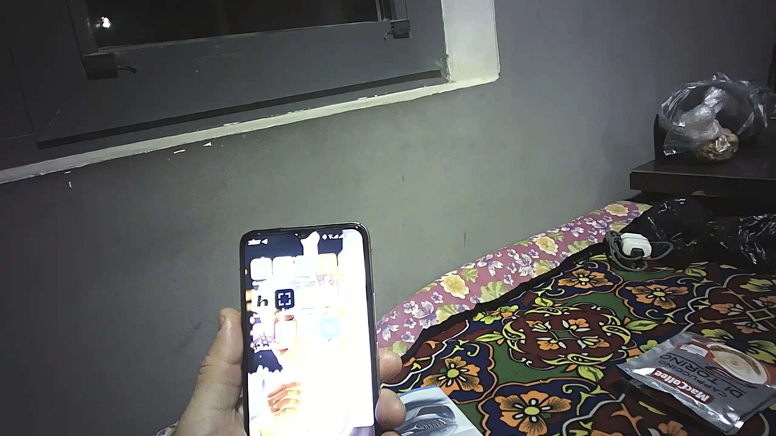 AI funksiyali aqlli ko‘zoynak – kamera, Bluetooth va IP65 himoyasi bilan