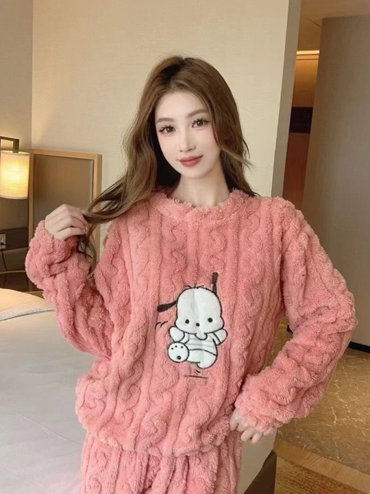 Ayollar uy kiyimi, pijama, 100% paxtadan tayyorlangan kiyimlar to‘plami 2 tasi 1 da