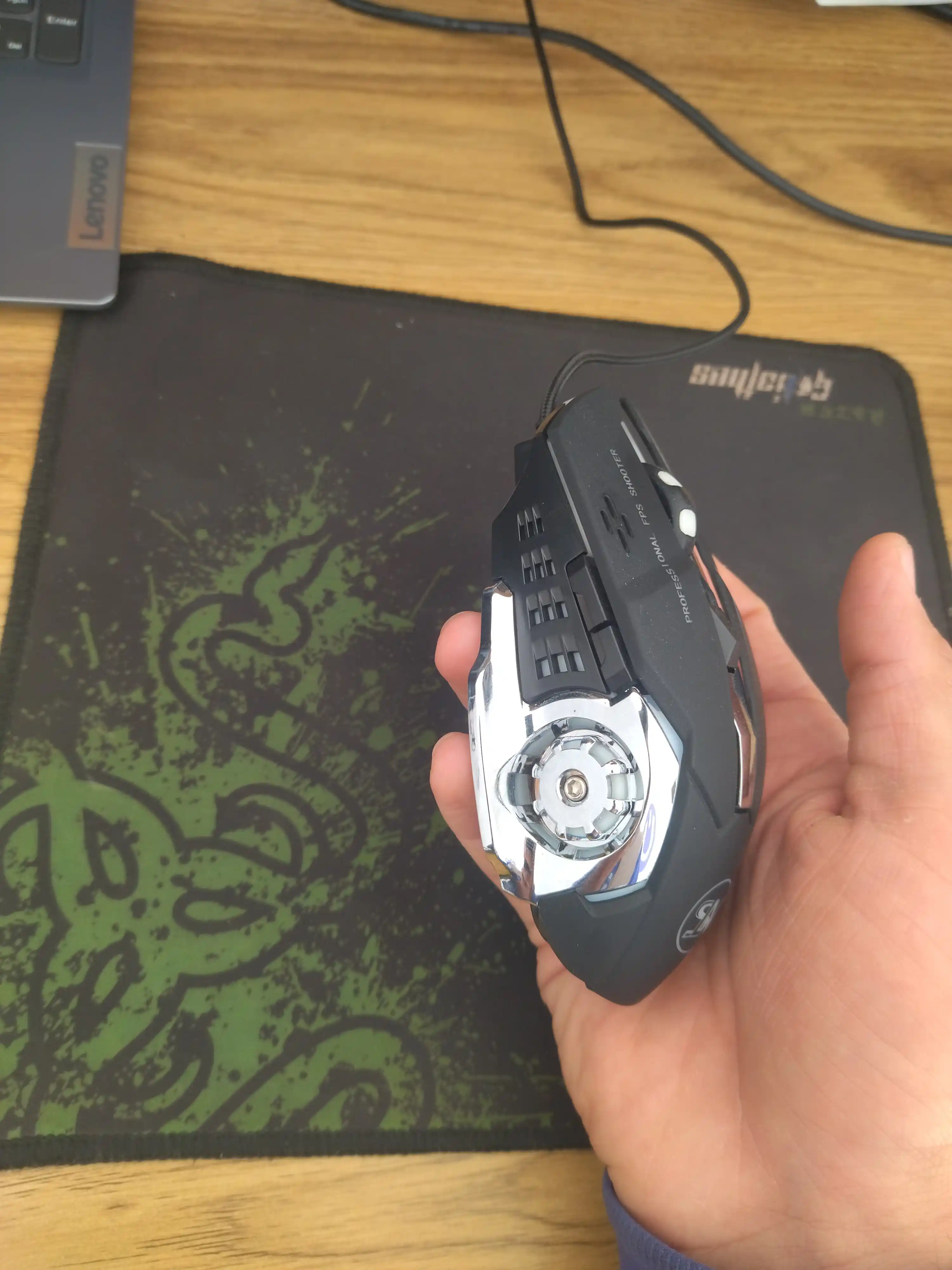 Проводная  игровая мышь GM6,  3200DPI со светодиодом RGB