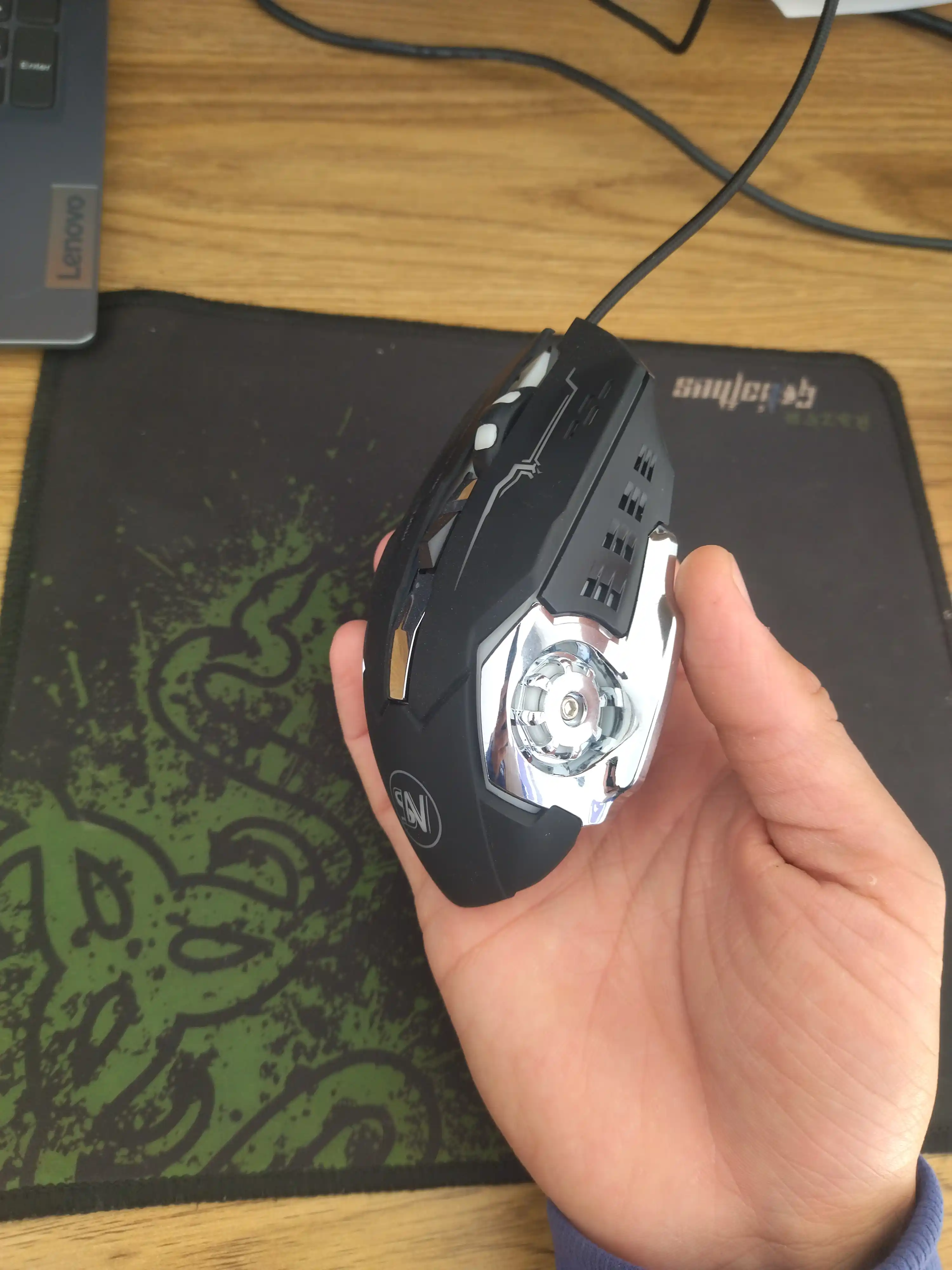 Проводная  игровая мышь GM6,  3200DPI со светодиодом RGB