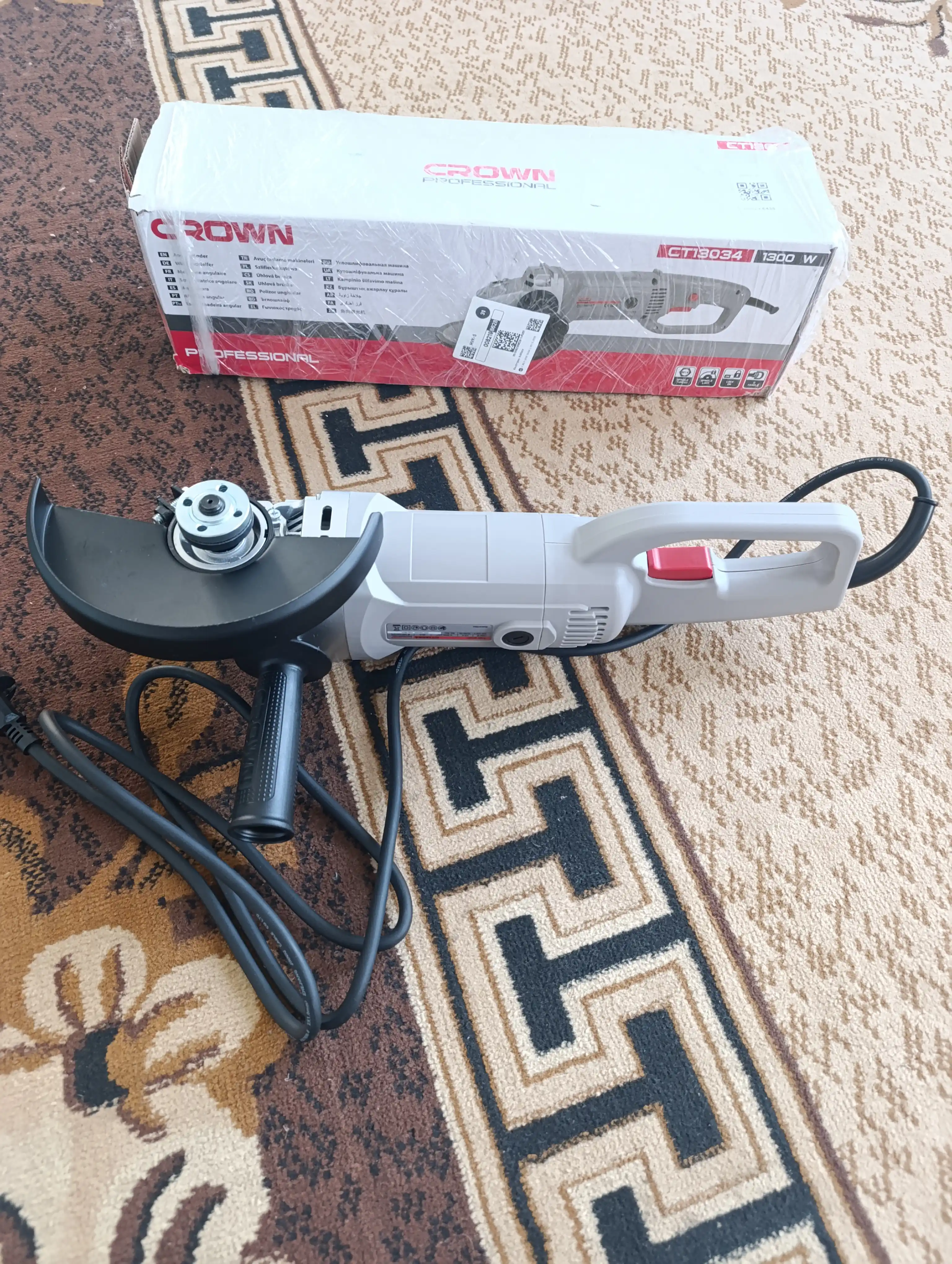 Болгарка CROWN CT13034, 1300W, 180 мм