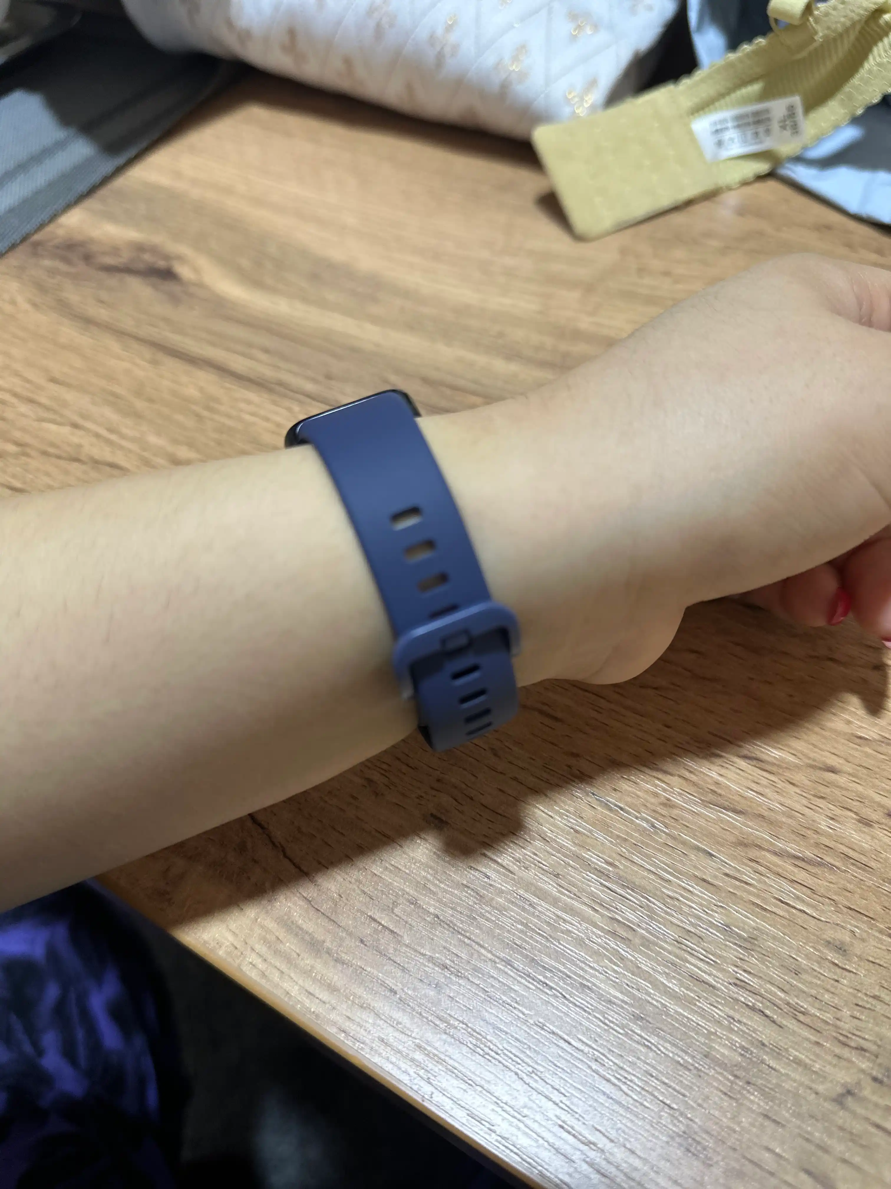 Huawei Band 6, 7, 8, 9, 10 uchun tasma, remeshok, silikon