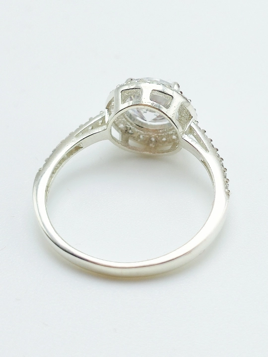 Серебряные кольца 925 пробы для девушек