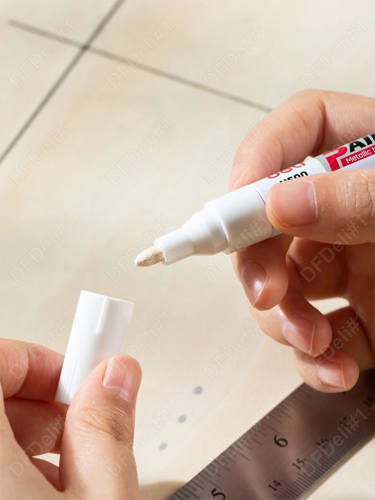 Маркер Paint  U500-WH бл Deli, 500-WH-U