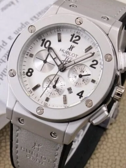 Мужские наручные часы HUBLOT, с батарейкой, в подарочной коробке — NEWATCH-HUBLOT1-ХРОМ