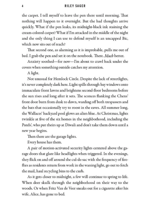Middle of the Night. Riley Sager (Books in English)