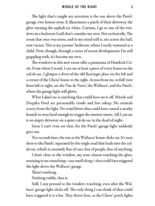 Middle of the Night. Riley Sager (Books in English)