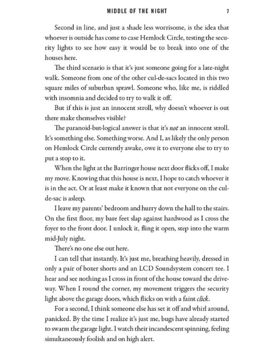 Middle of the Night. Riley Sager (Books in English)