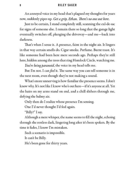 Middle of the Night. Riley Sager (Books in English)