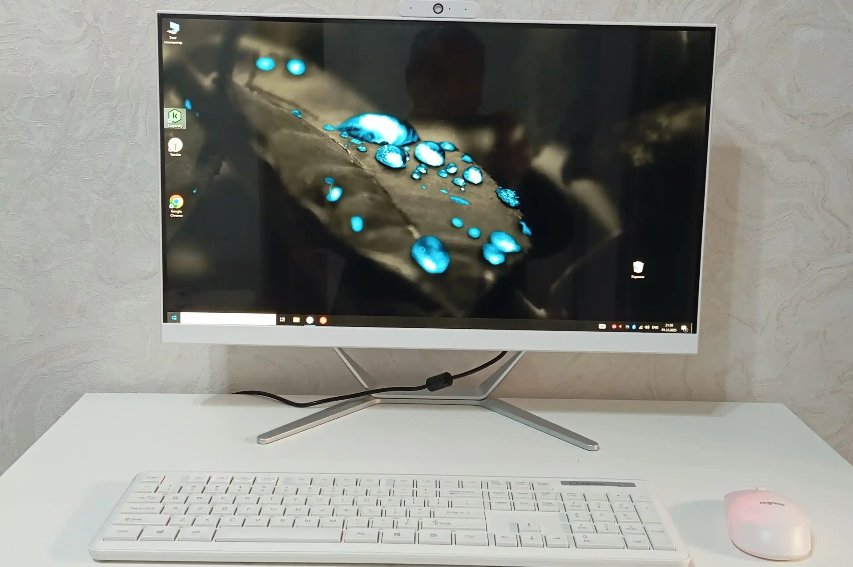Monoblok 24 dyum, Full HD, i3,i5,i7 8 GB RAM, SSD 1TB Windows 10, klaviatura + sichqoncha