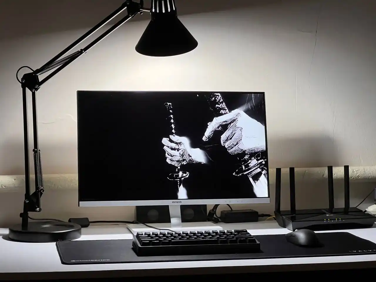 Stol lampa maktab o'quvchilar uchun svitilnik metal korpus, tungi chiroq + zajim sovg'a