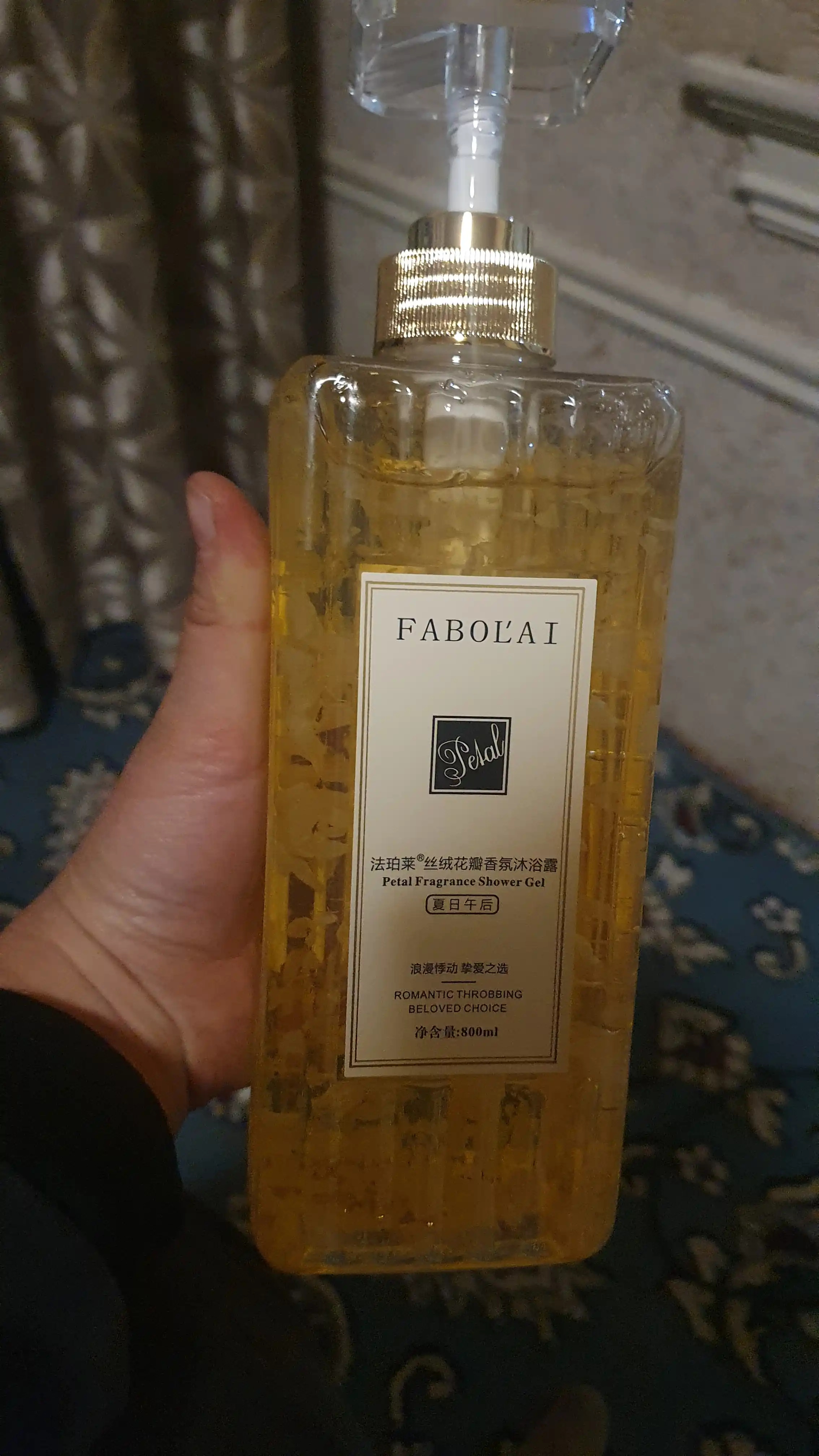 FABOL'AI 800мл, ароматный гель-скраб для душа - Rich Fragrance