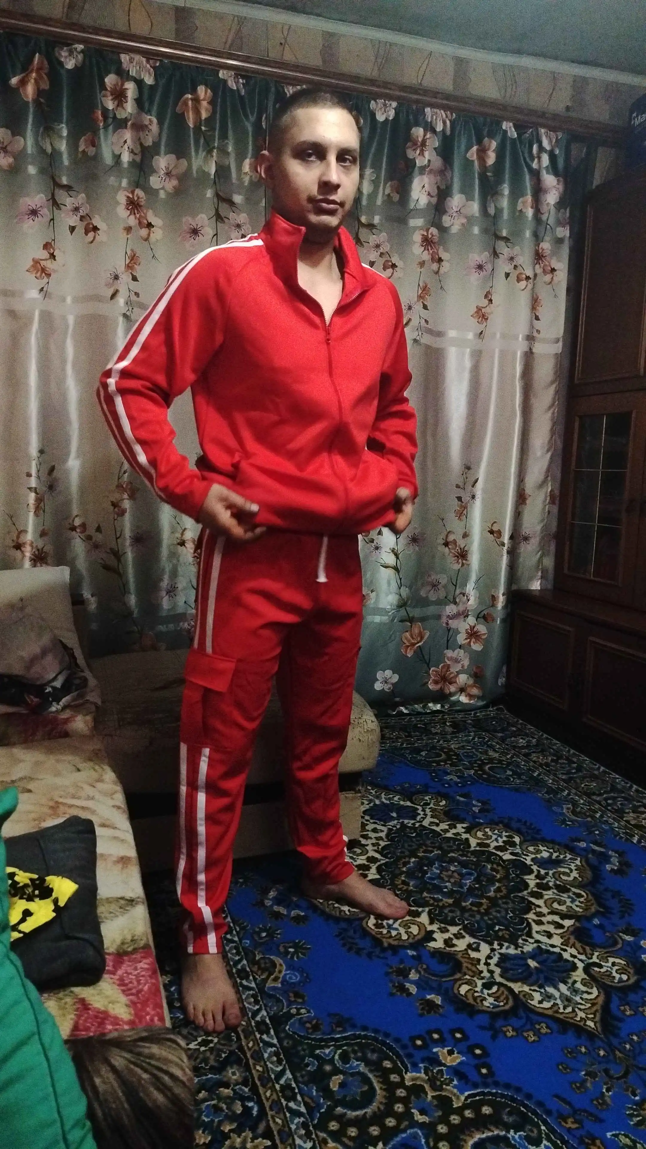 Erkaklar uchun ikki qismli sport kostyumi, olimpiyka va shimlar to‘plami, yengil sport kiyimi