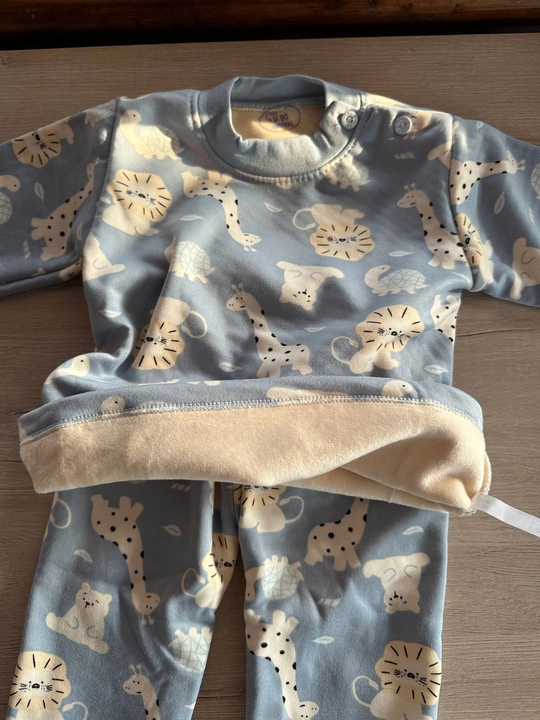 Termobelyo qalin nachyosli qishki pijama 5 oylikdan 18 oylikkacha, o‘g‘il bola uchun issiq