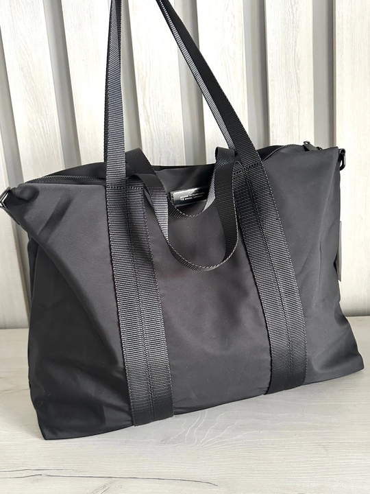 Urban Travel Max Black yo‘l sumkasi