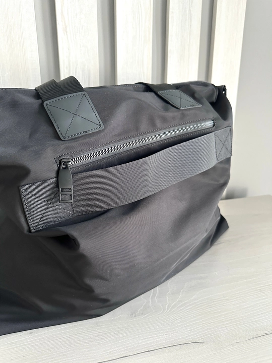 Urban Travel Max Black yo‘l sumkasi