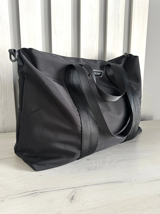 Urban Travel Max Black yo‘l sumkasi