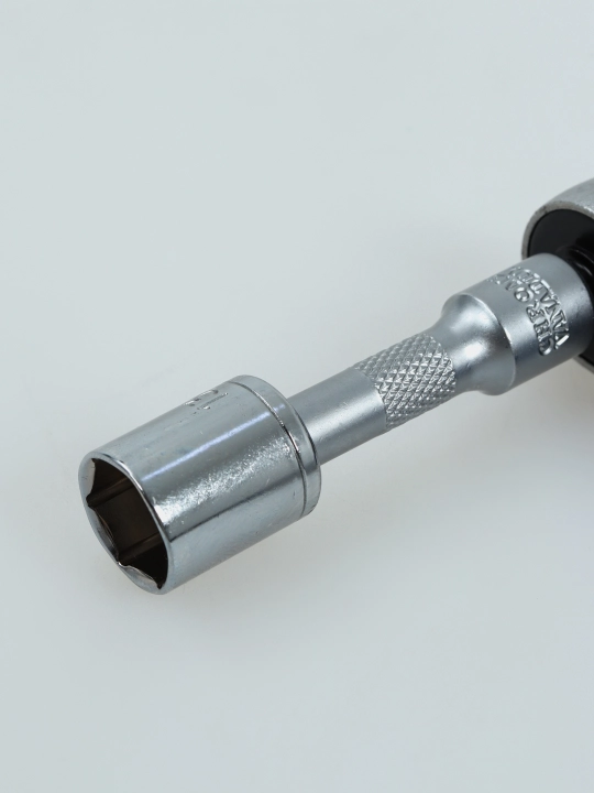 Uy va avtomobil kalitlari paketi 24,26,29,38,43,77 HYUNDAI