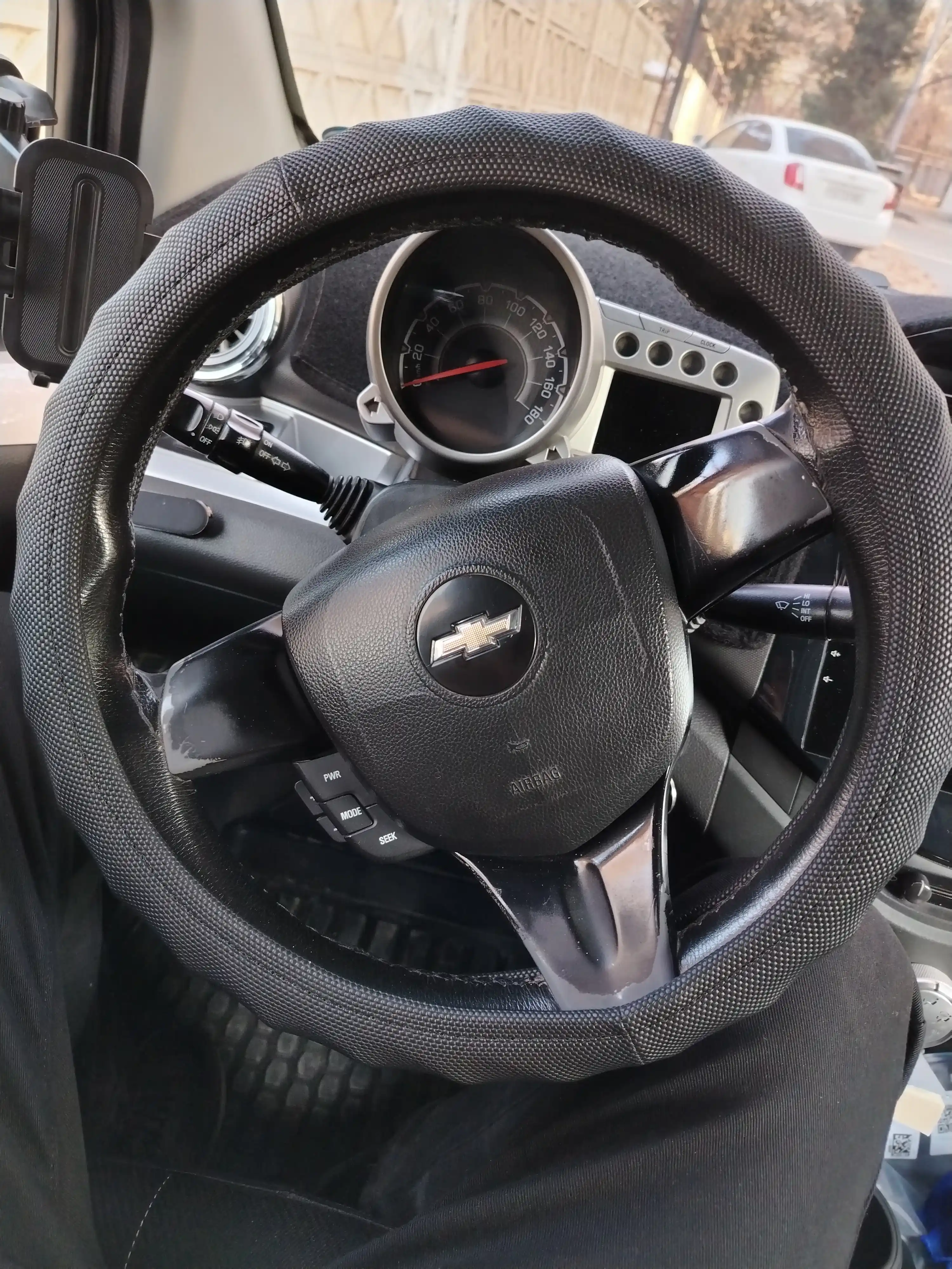 Чехол на руль автомобиля Kolibri, 37-39 см