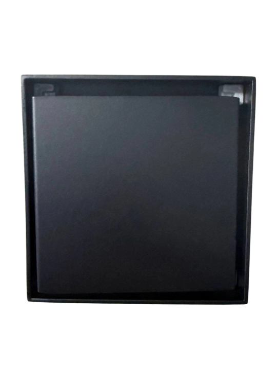 Kafelli trap, 10×10 sm, qora, sifonli
