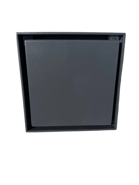 Kafelli trap, 10×10 sm, qora, sifonli