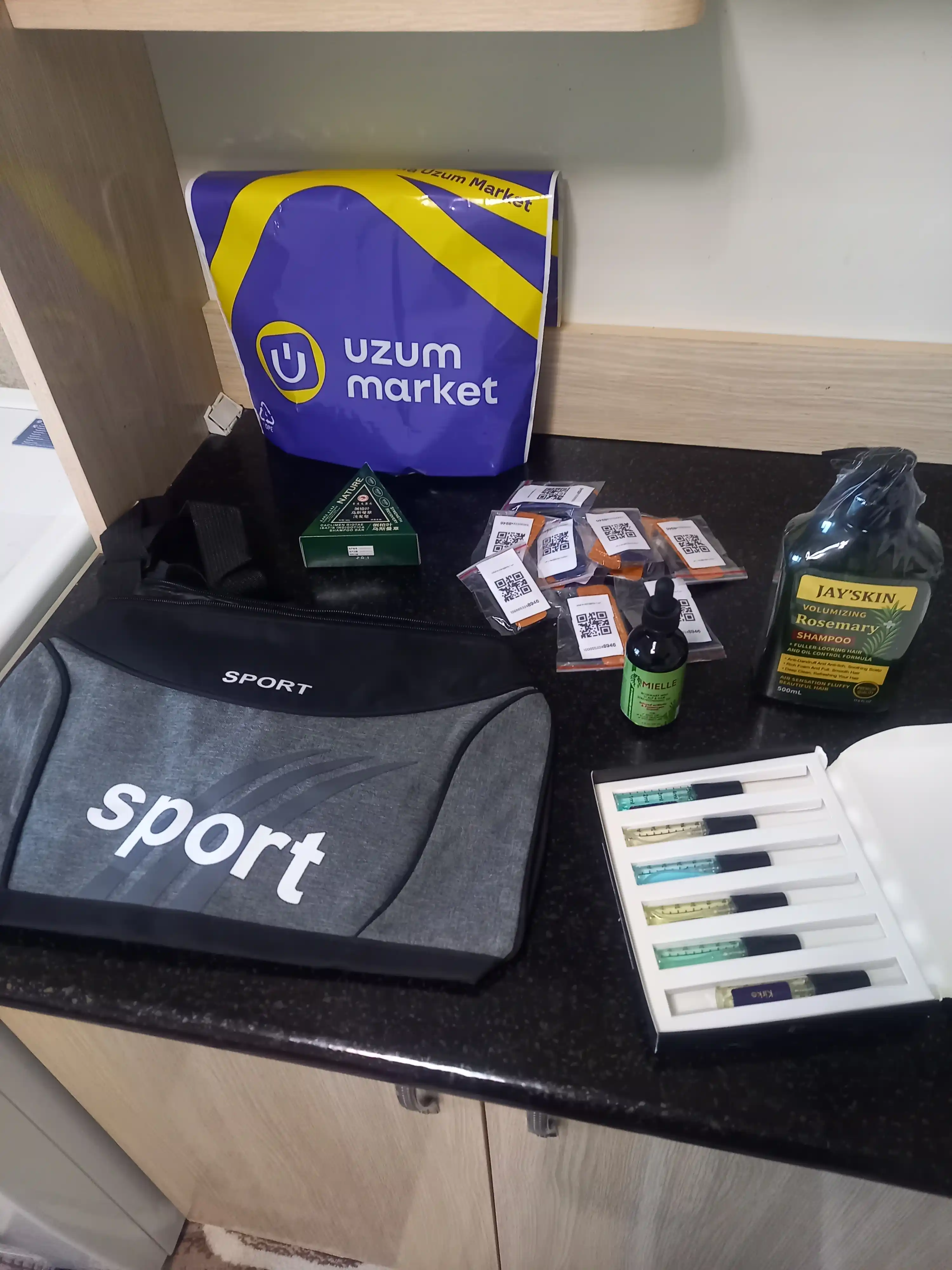 Fitnes, maktab va sport zali uchun erkaklar uchun sayohat sport sumkasi