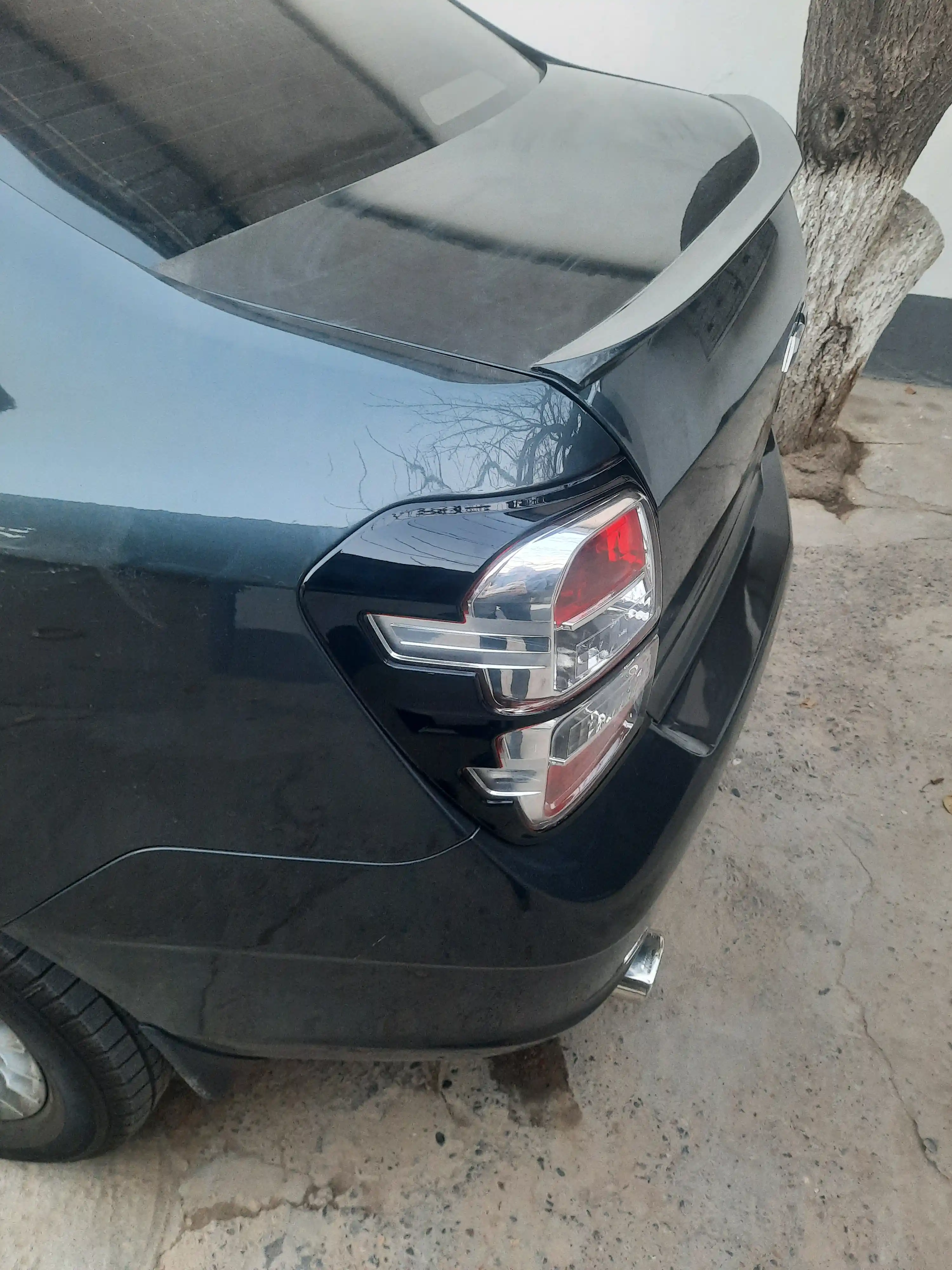 Накладки на задние фонари для Chevrolet Cobalt (комплект)