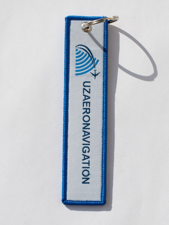 Aviatsiya remuvka breloki - Uzaeronavigation brendi, 3х14 sm, matodan ishlangan - 