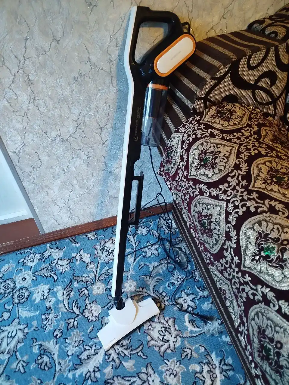 Deerma DX700 PRO/ 700S changyutgich quruq tozalash, qo'lda vertikal qoziqlar