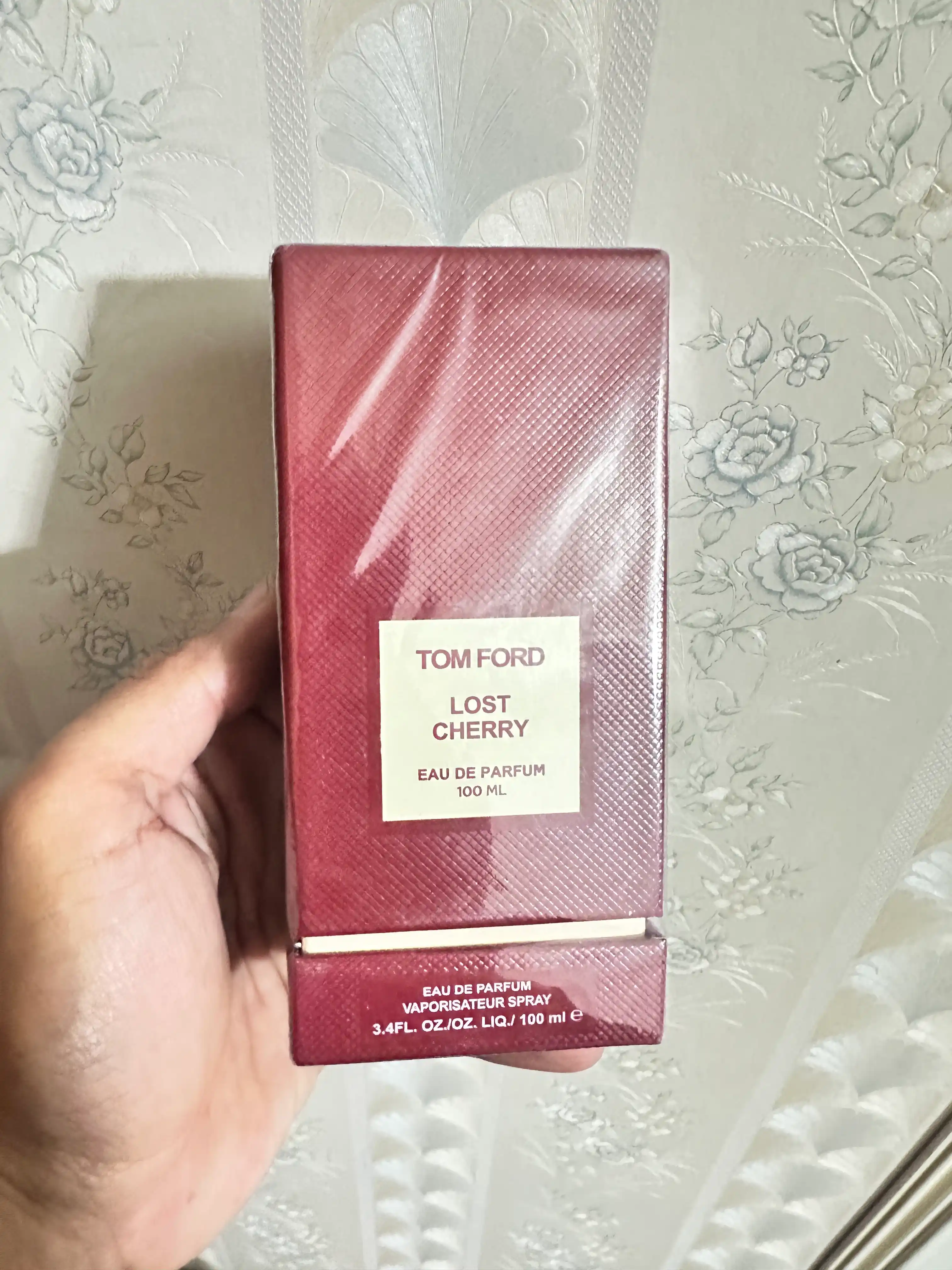 Парфюмерная вода Maison Crivelli Hibiscus Mahajad унисекс