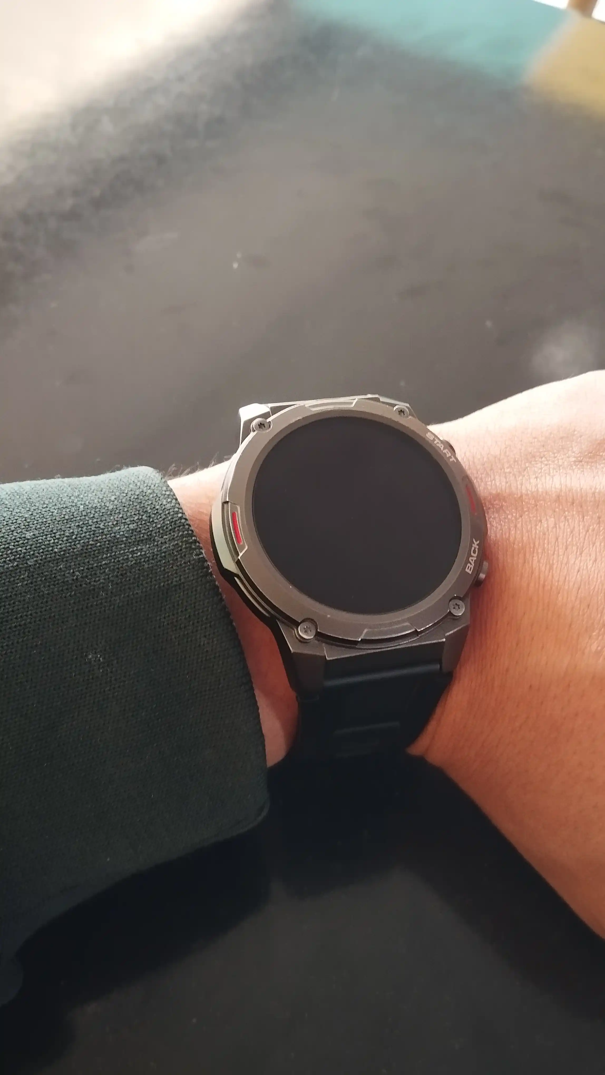 Aqlli soat Zeblaze Vibe 7 Pro, AMOLED ekranli, Bluetooth qo‘ng‘iroq, yurak urishi va SpO₂